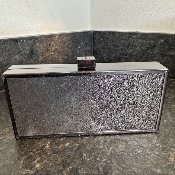 Tory Burch Handbags - Tory Burch Metallic Minaudière